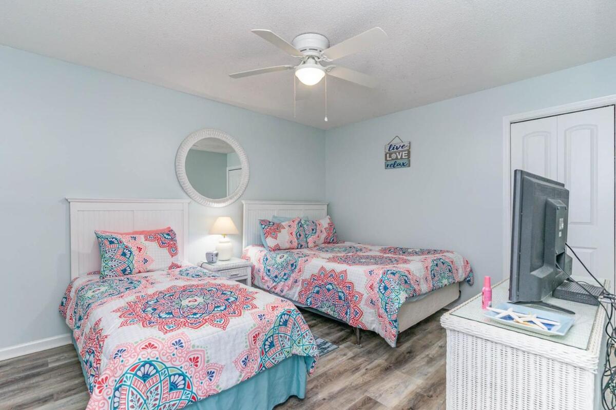 Apartamento Lazy Days Beach Getaway Myrtle Beach Exterior foto
